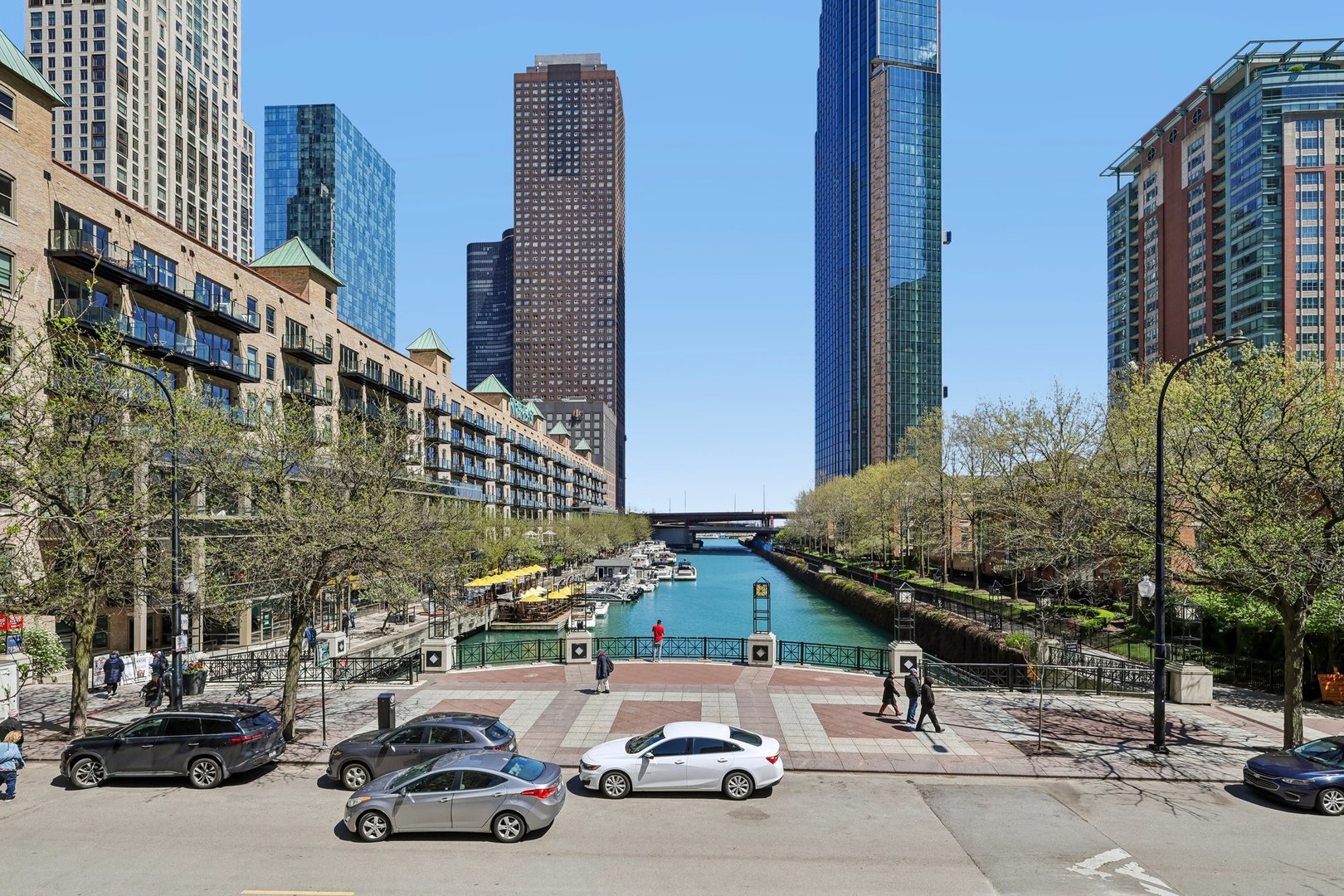 440 North Mcclurg Court Chicago IL 60611
