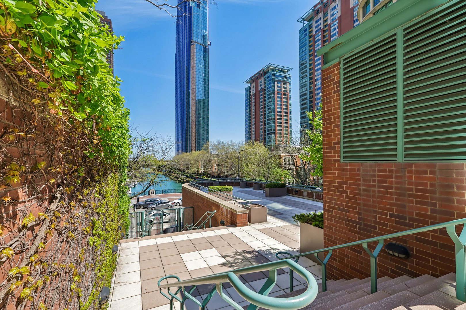 440 North Mcclurg Court Chicago IL 60611