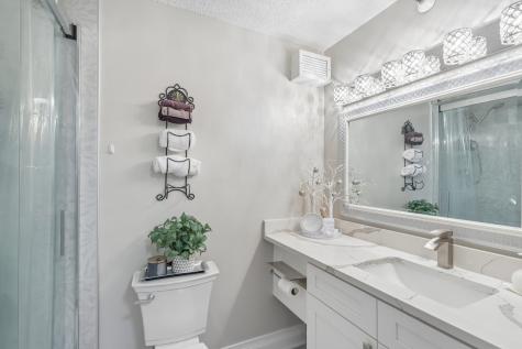 440 North Mcclurg Court Chicago IL 60611