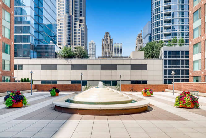 440 North Mcclurg Court Chicago IL 60611