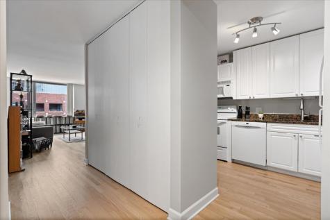 440 North Mcclurg Court Chicago IL 60611