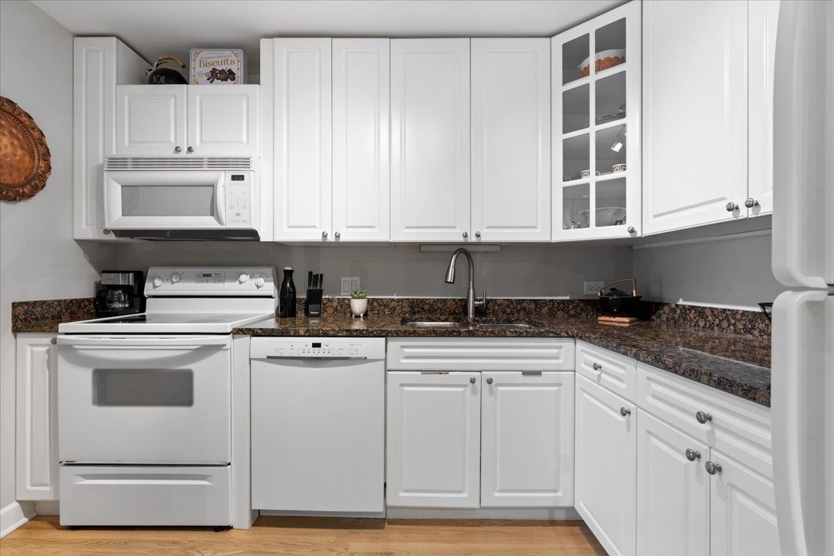 440 North Mcclurg Court Chicago IL 60611