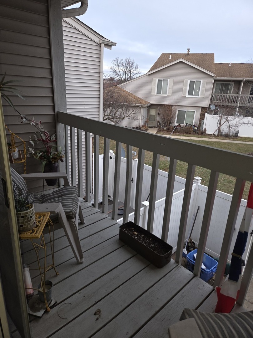 5 East Fernwood Drive Bolingbrook IL 60440