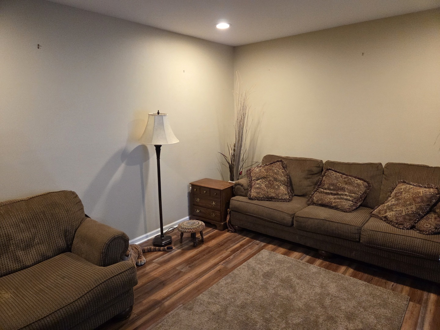 5 East Fernwood Drive Bolingbrook IL 60440