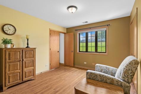 8058 Autobahn Drive S Palos Park IL 60464