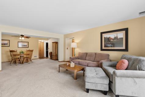 8058 Autobahn Drive S Palos Park IL 60464