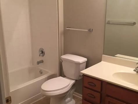 440 West Mahogany Court Palatine IL 60067