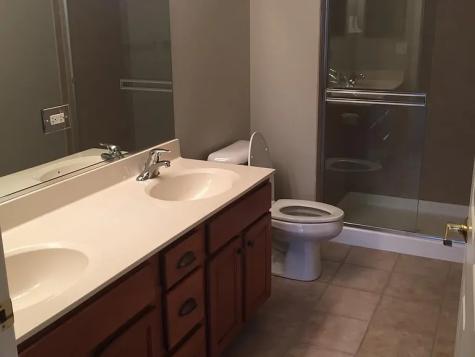 440 West Mahogany Court Palatine IL 60067