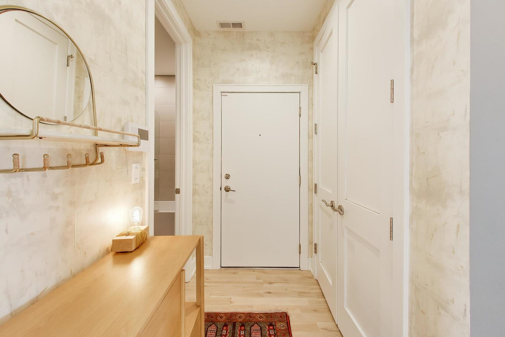 826 West Cullerton Street Chicago IL 60608