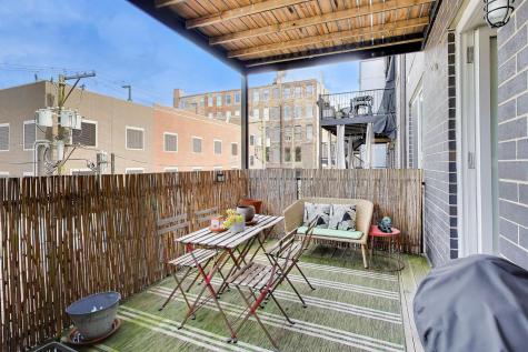 826 West Cullerton Street Chicago IL 60608