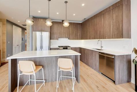 826 West Cullerton Street Chicago IL 60608