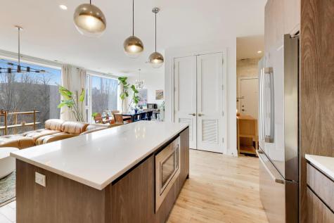 826 West Cullerton Street Chicago IL 60608