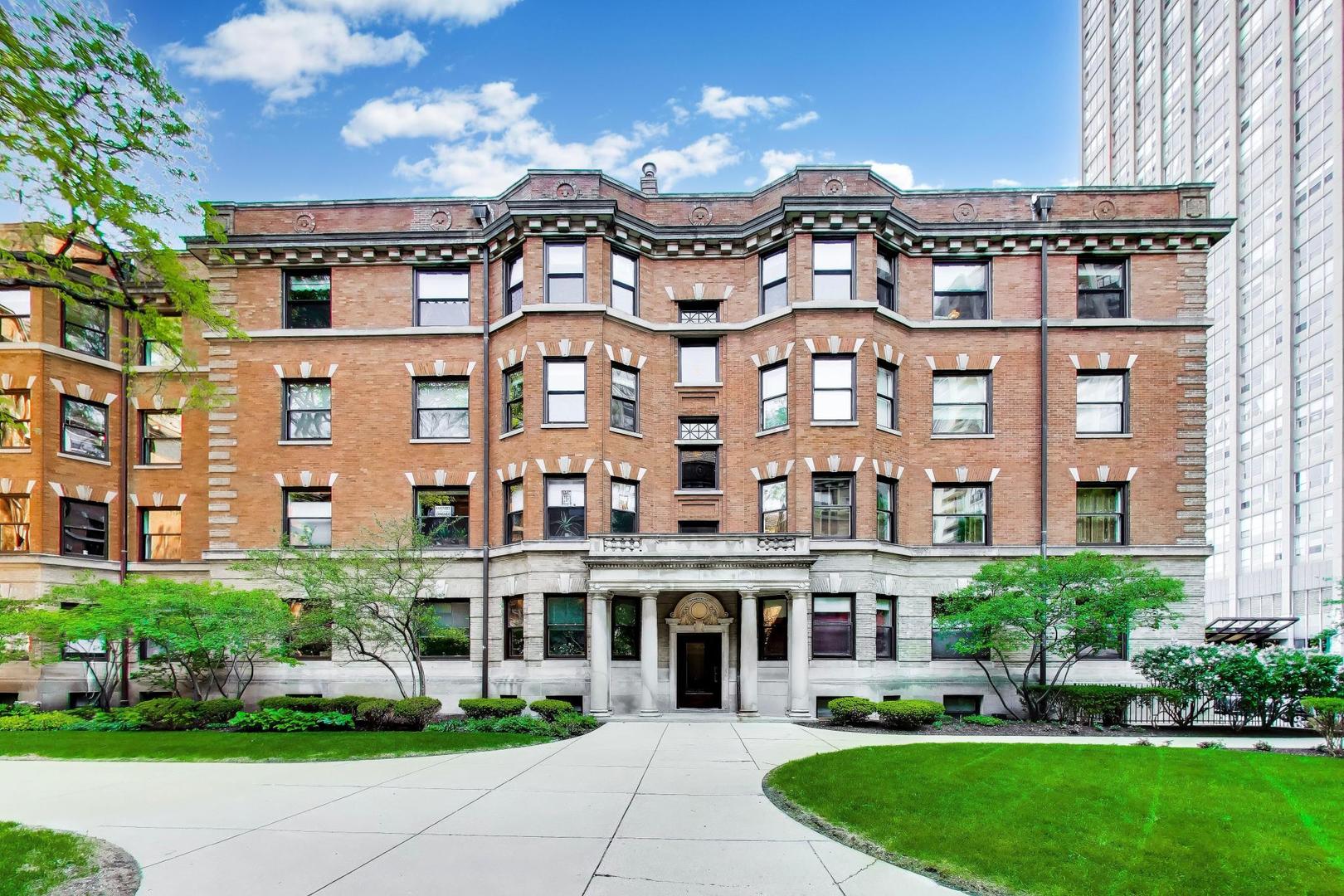 674 West Irving Park Road Chicago IL 60613