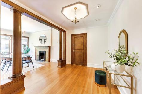 674 West Irving Park Road Chicago IL 60613