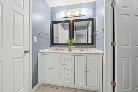 304 Grand Ridge Road St. Charles IL 60175