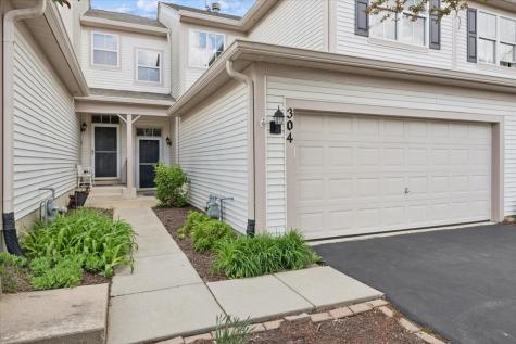304 Grand Ridge Road St. Charles IL 60175