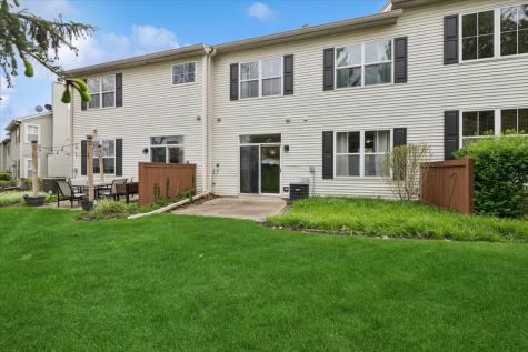 304 Grand Ridge Road St. Charles IL 60175