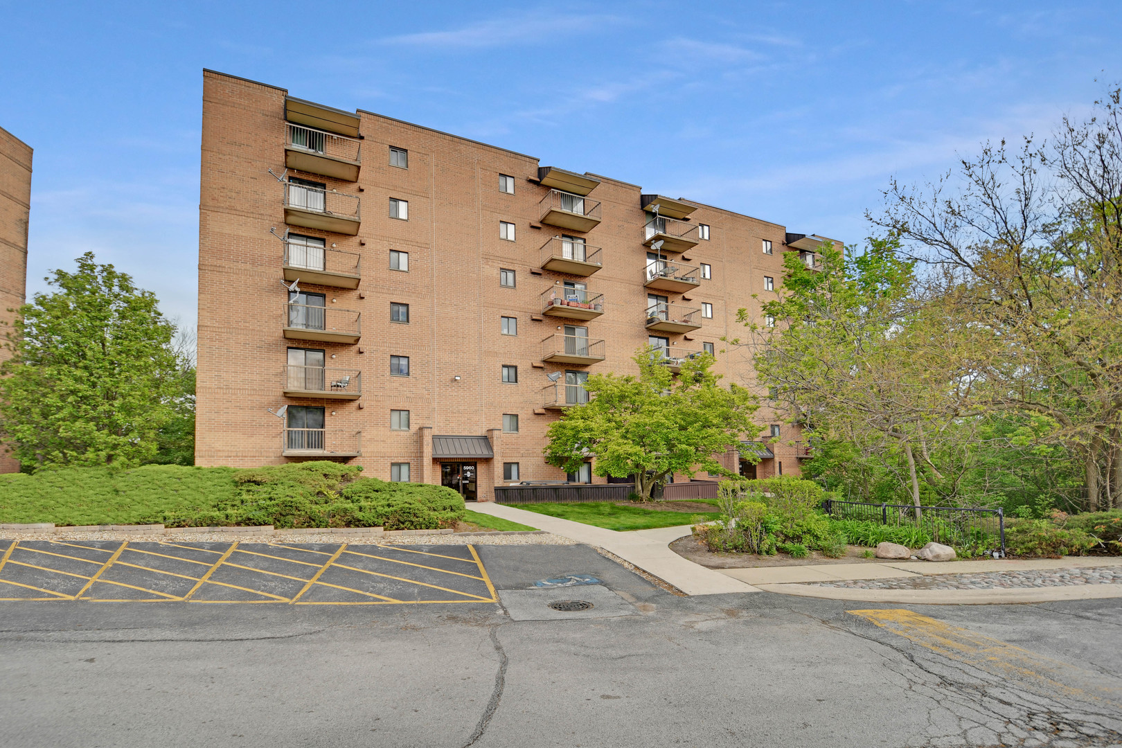 5960 Lake Bluff Drive Tinley Park IL 60477
