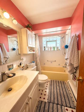 7347 West Diversey Avenue W Elmwood Park IL 60707