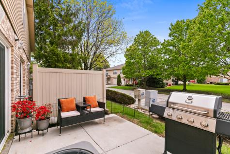 9348 Meadowview Drive Orland Hills IL 60487