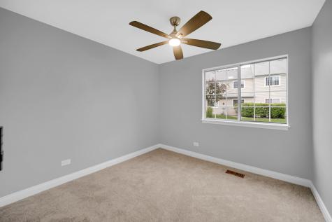 2136 Southwind Circle Schaumburg IL 60194