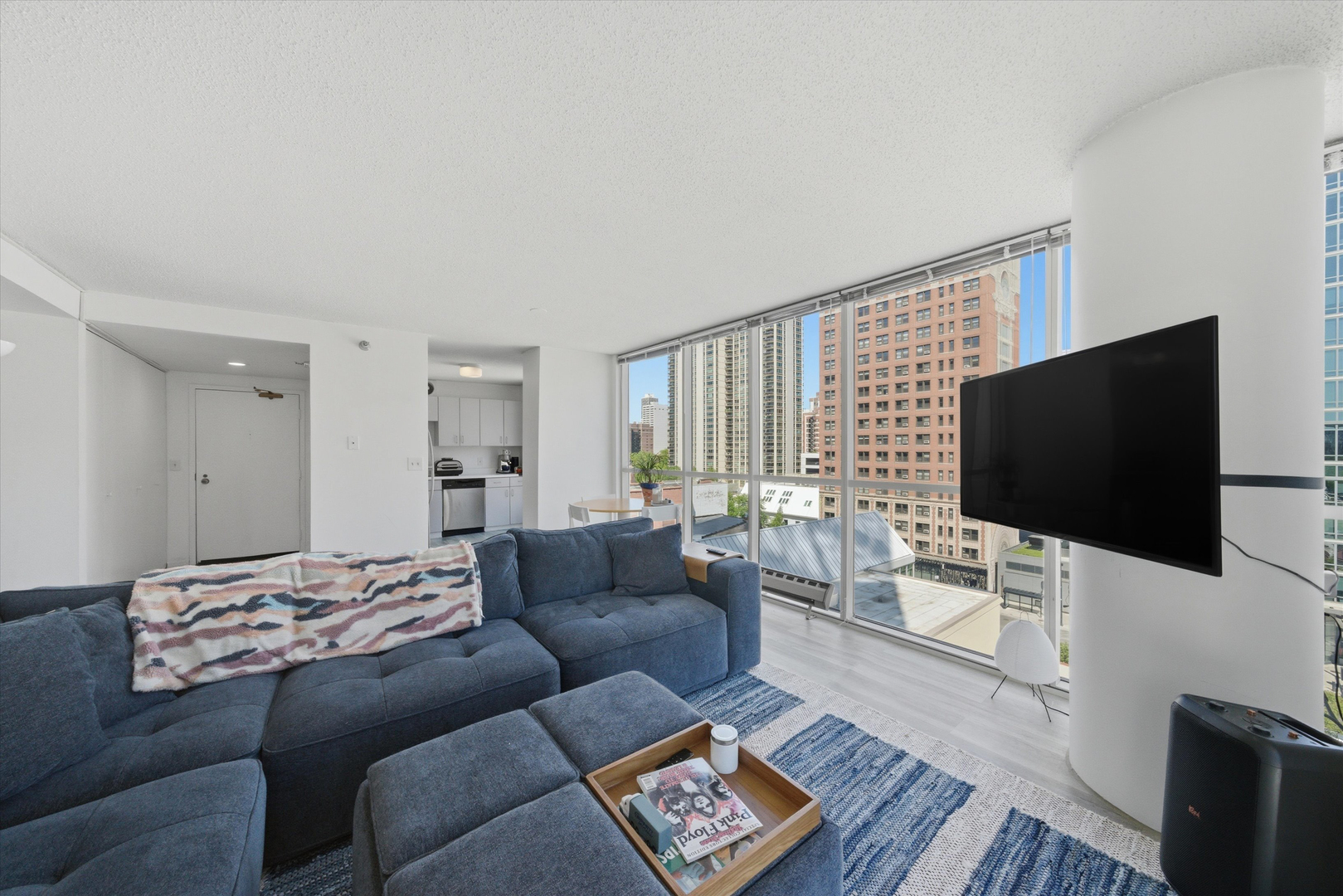 1212 North Lasalle Drive Chicago IL 60610