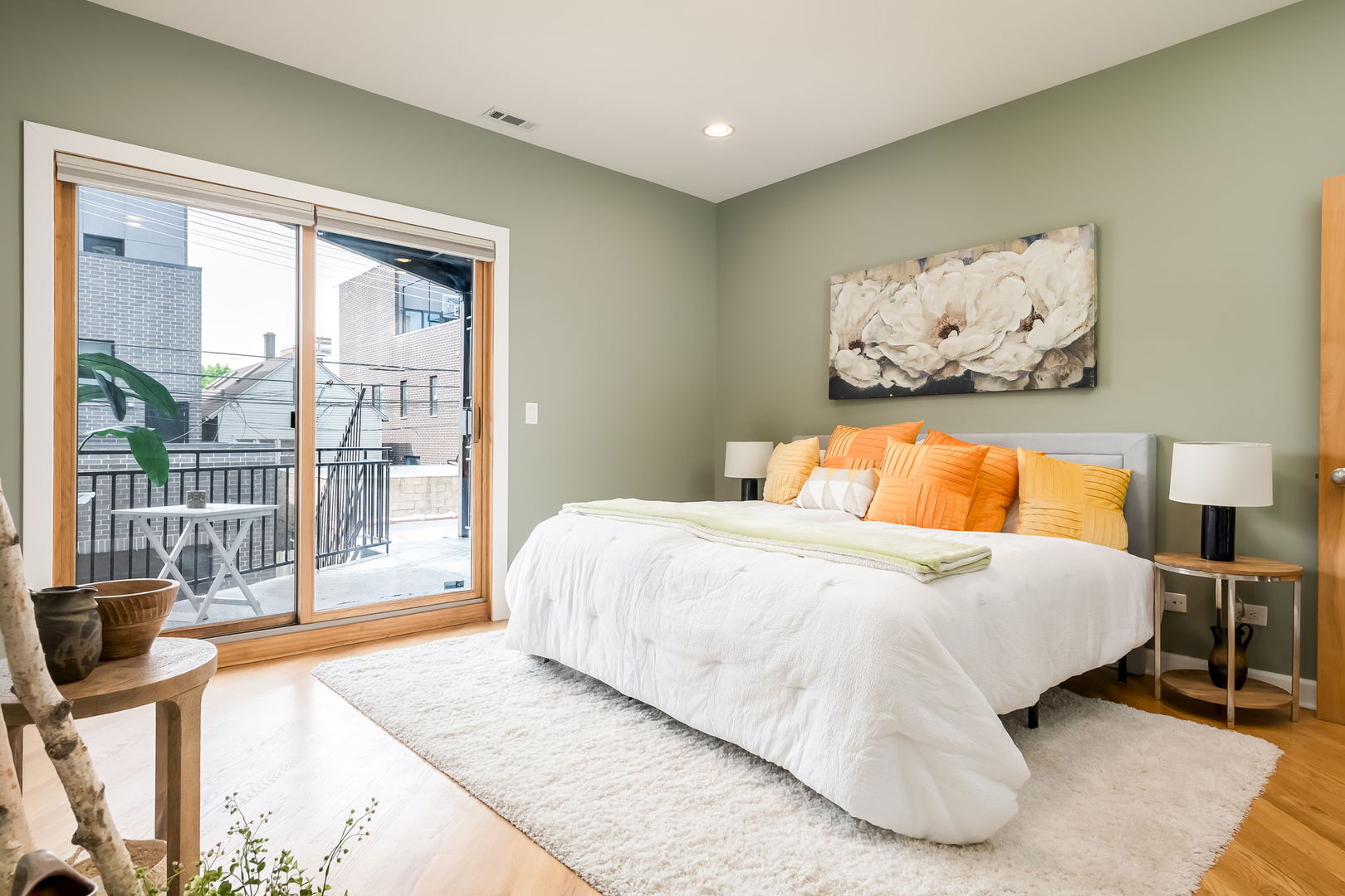 1621 West North Avenue Chicago IL 60622