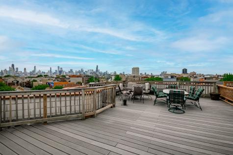 1621 West North Avenue Chicago IL 60622