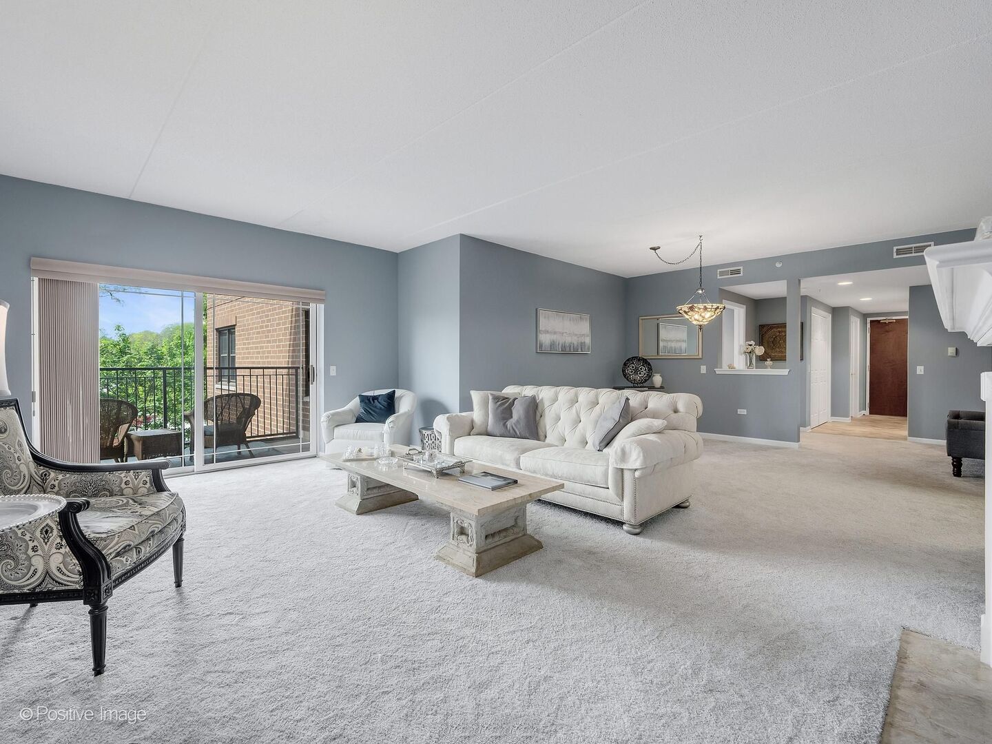 586 Crescent Boulevard Glen Ellyn IL 60137