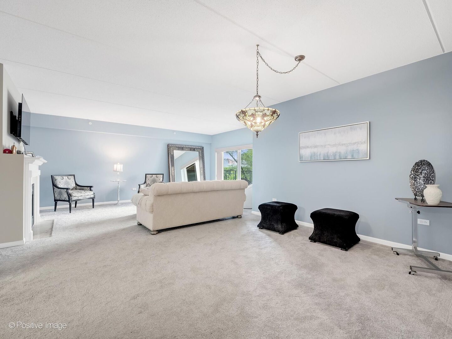 586 Crescent Boulevard Glen Ellyn IL 60137