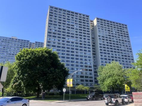 4800 South Lake Park Avenue Chicago IL 60615