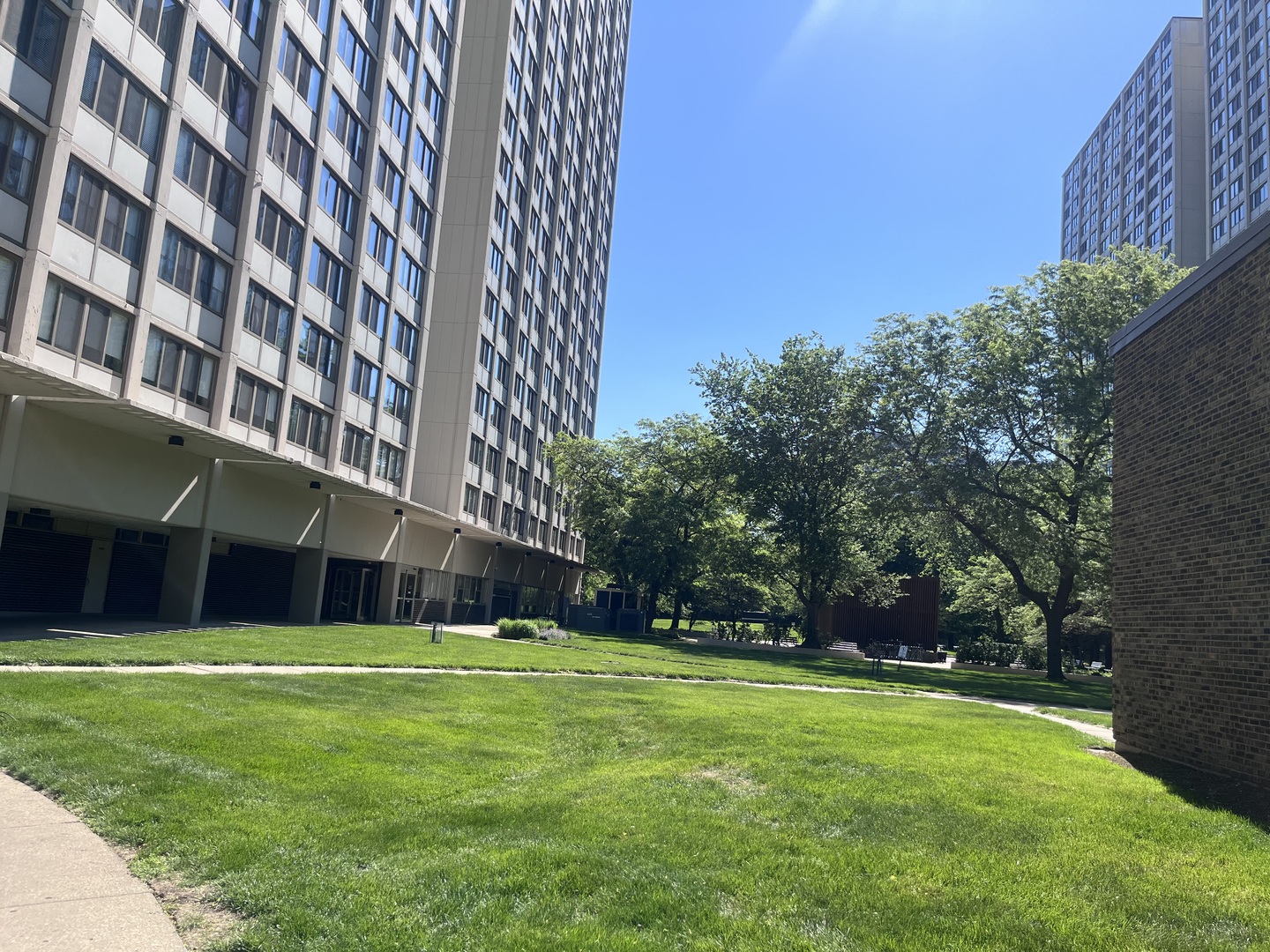 4800 South Lake Park Avenue Chicago IL 60615
