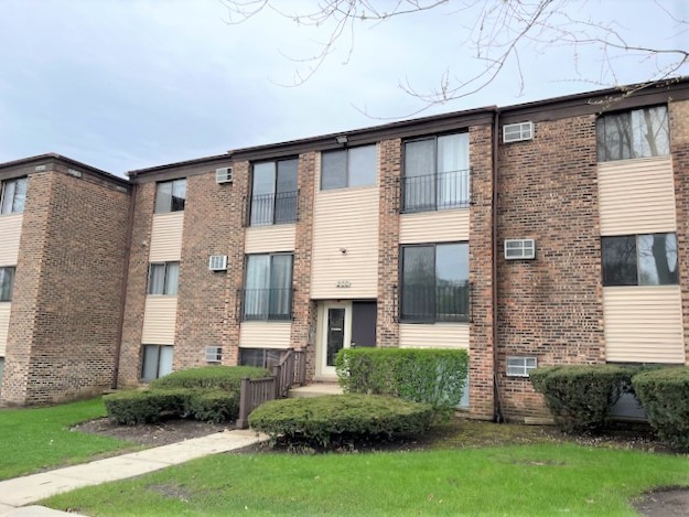 200 Dunteman Drive Glendale Heights IL 60139