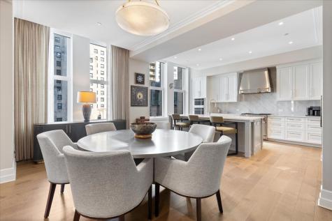 435 North Michigan Avenue Chicago IL 60611