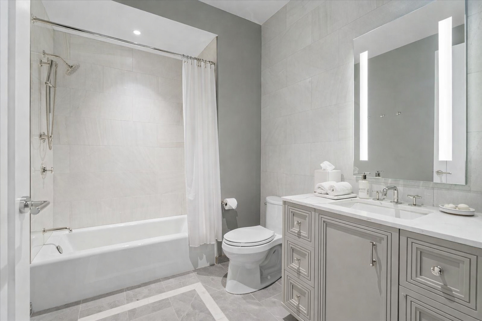 435 North Michigan Avenue Chicago IL 60611