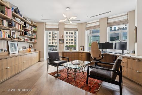 435 North Michigan Avenue Chicago IL 60611