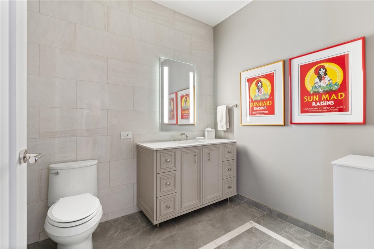 435 North Michigan Avenue Chicago IL 60611