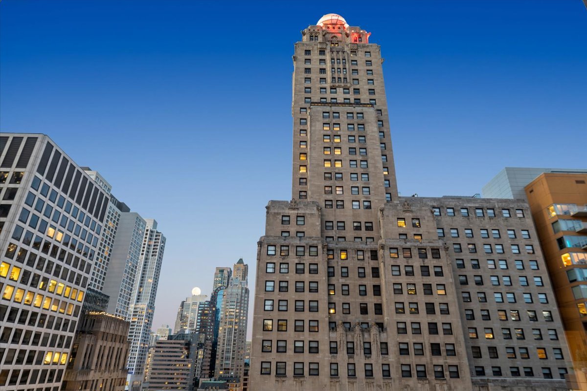 435 North Michigan Avenue Chicago IL 60611