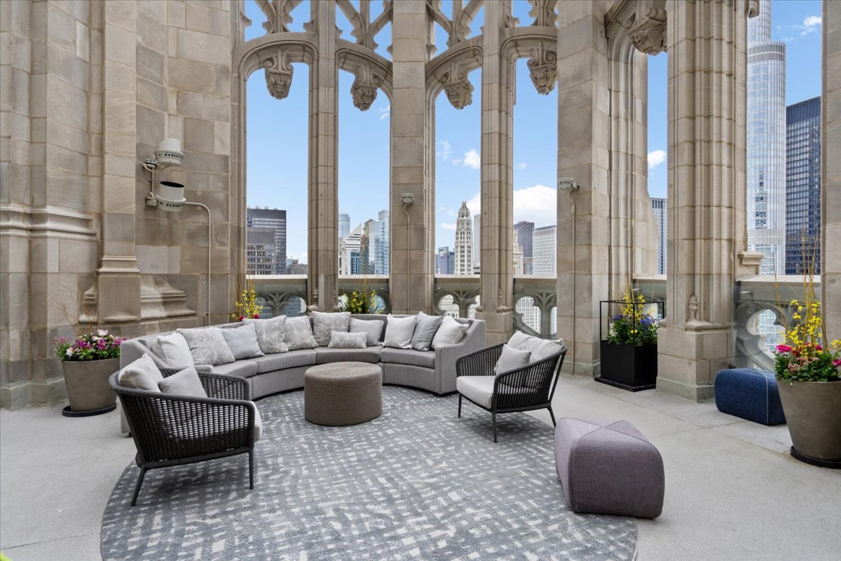 435 North Michigan Avenue Chicago IL 60611