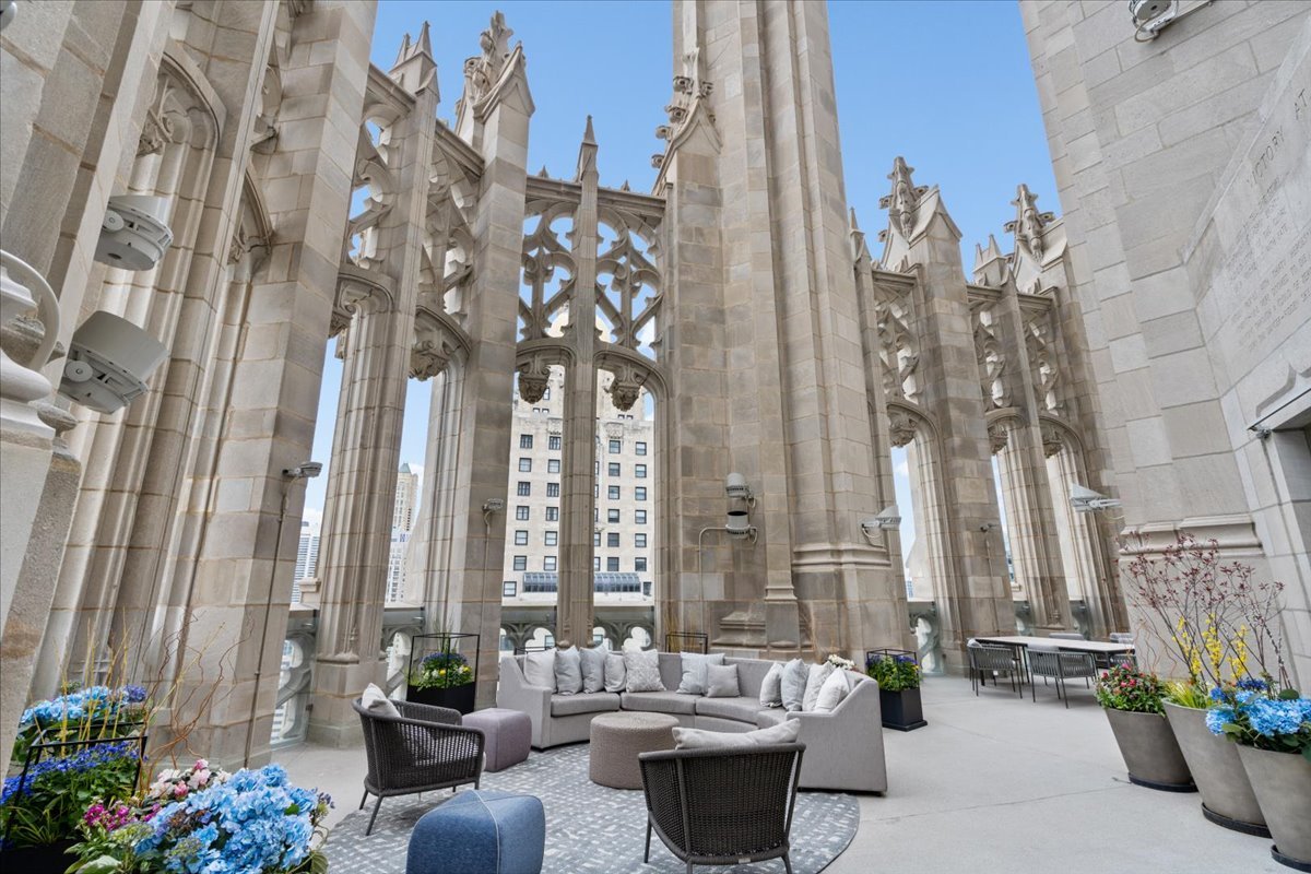 435 North Michigan Avenue Chicago IL 60611