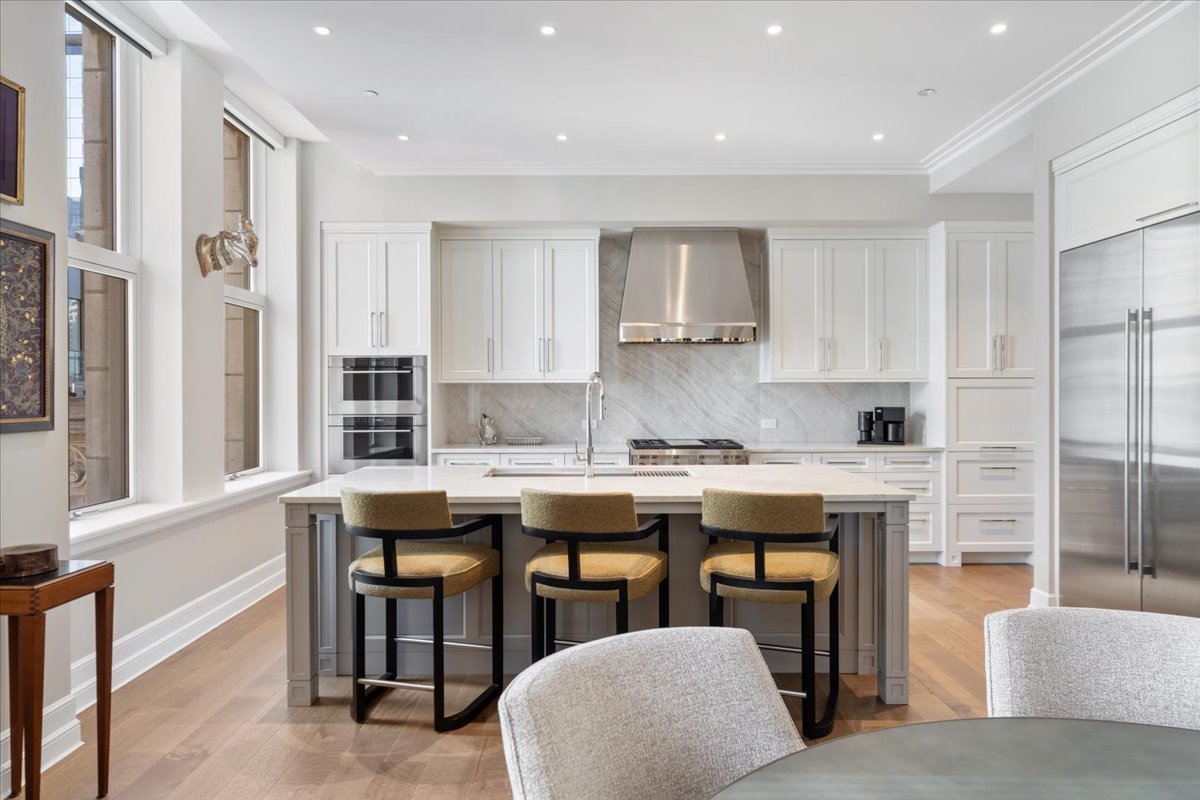 435 North Michigan Avenue Chicago IL 60611