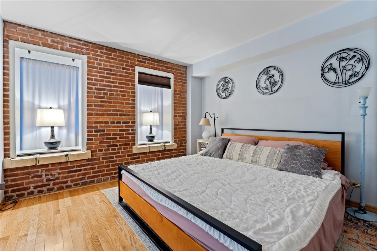 40 East 9th Street Chicago IL 60605