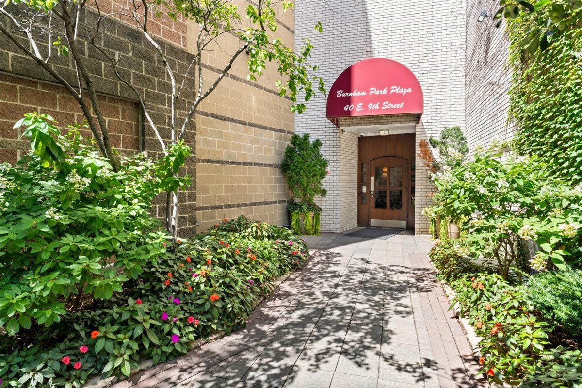 40 East 9th Street Chicago IL 60605