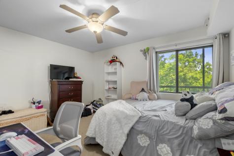 6020 Lake Bluff Drive Tinley Park IL 60477