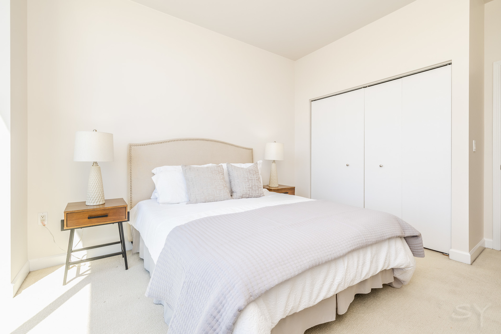 233 East 13th Street Chicago IL 60605