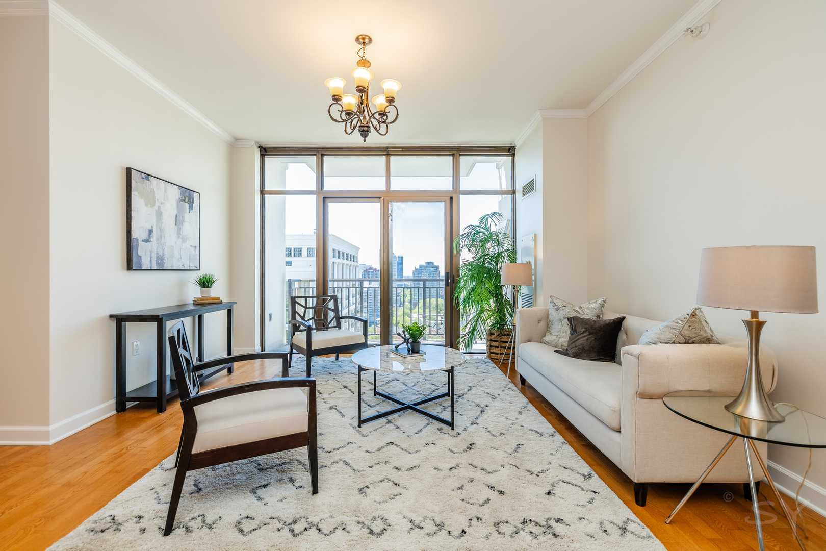 233 East 13th Street Chicago IL 60605