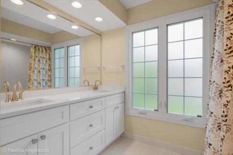 1417 Shire Circle Inverness IL 60067