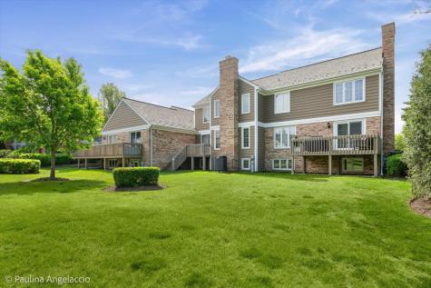 1417 Shire Circle Inverness IL 60067