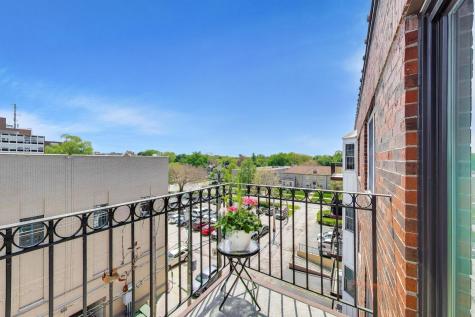 1501 Oak Avenue Evanston IL 60201