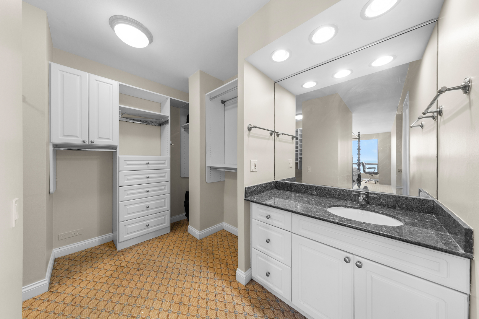 260 East Chestnut Street Chicago IL 60611